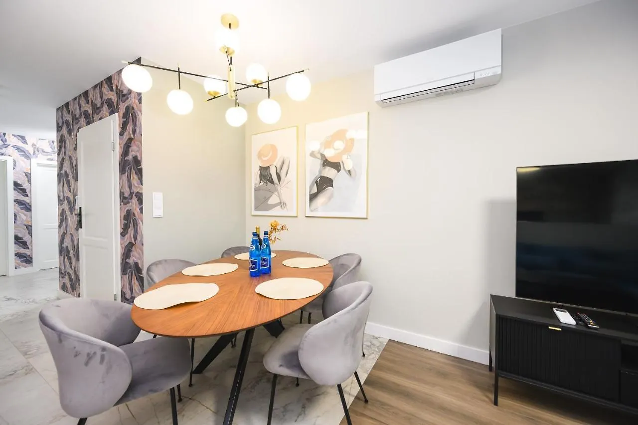 Apartment Amber Sea - Letnica By Oneapartments Gdansk Poland